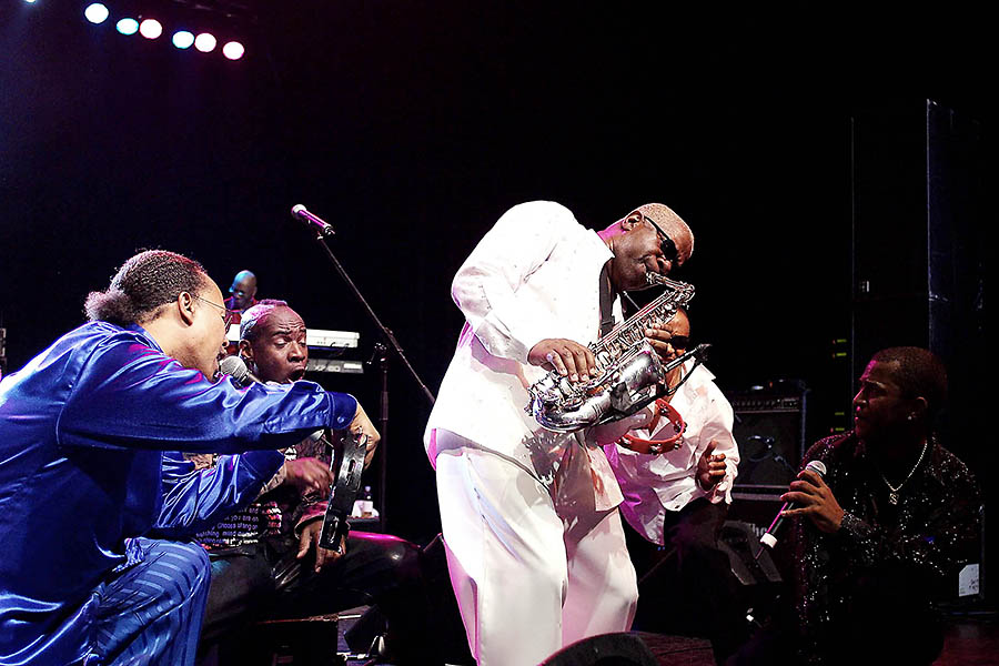 Kool & the Gang - Aalener Jazzfest 2004