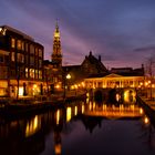 Koornbrug und Stadthuis von Leiden, Holland