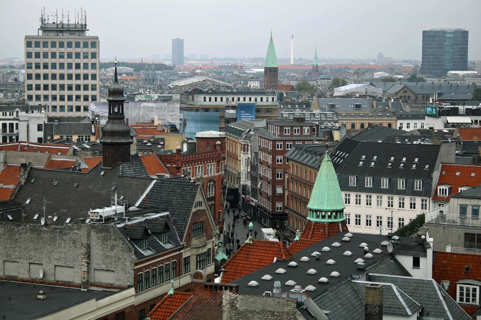 Kopenhagen, Blick auf die Dächer der Stadt...