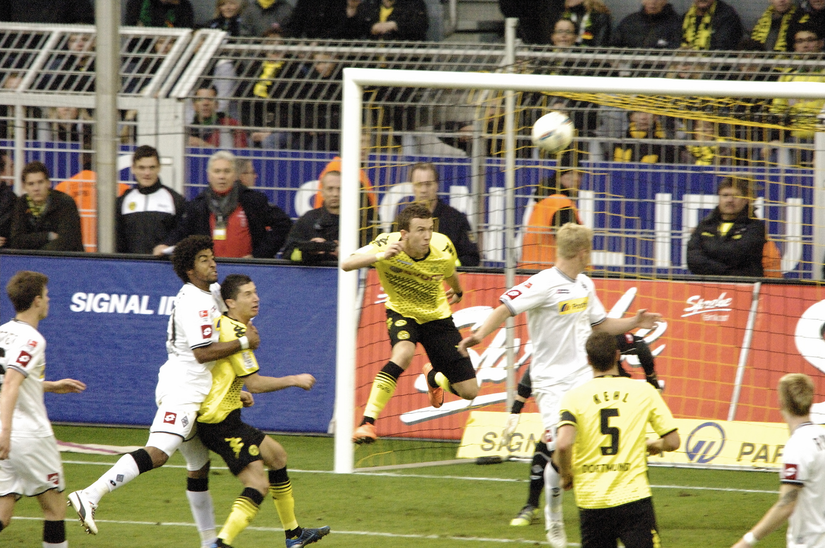 Kopfball zum 1-0