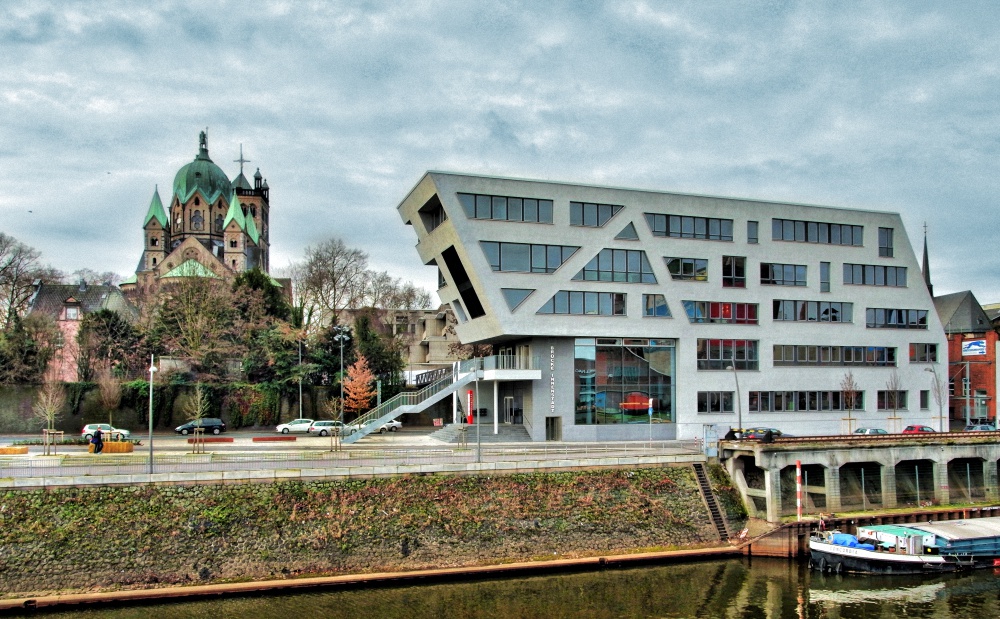 Kopfgebäude Neuss Hafen