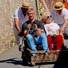 Korbschlittenfahrt ist ein MUSS auf Madeira 