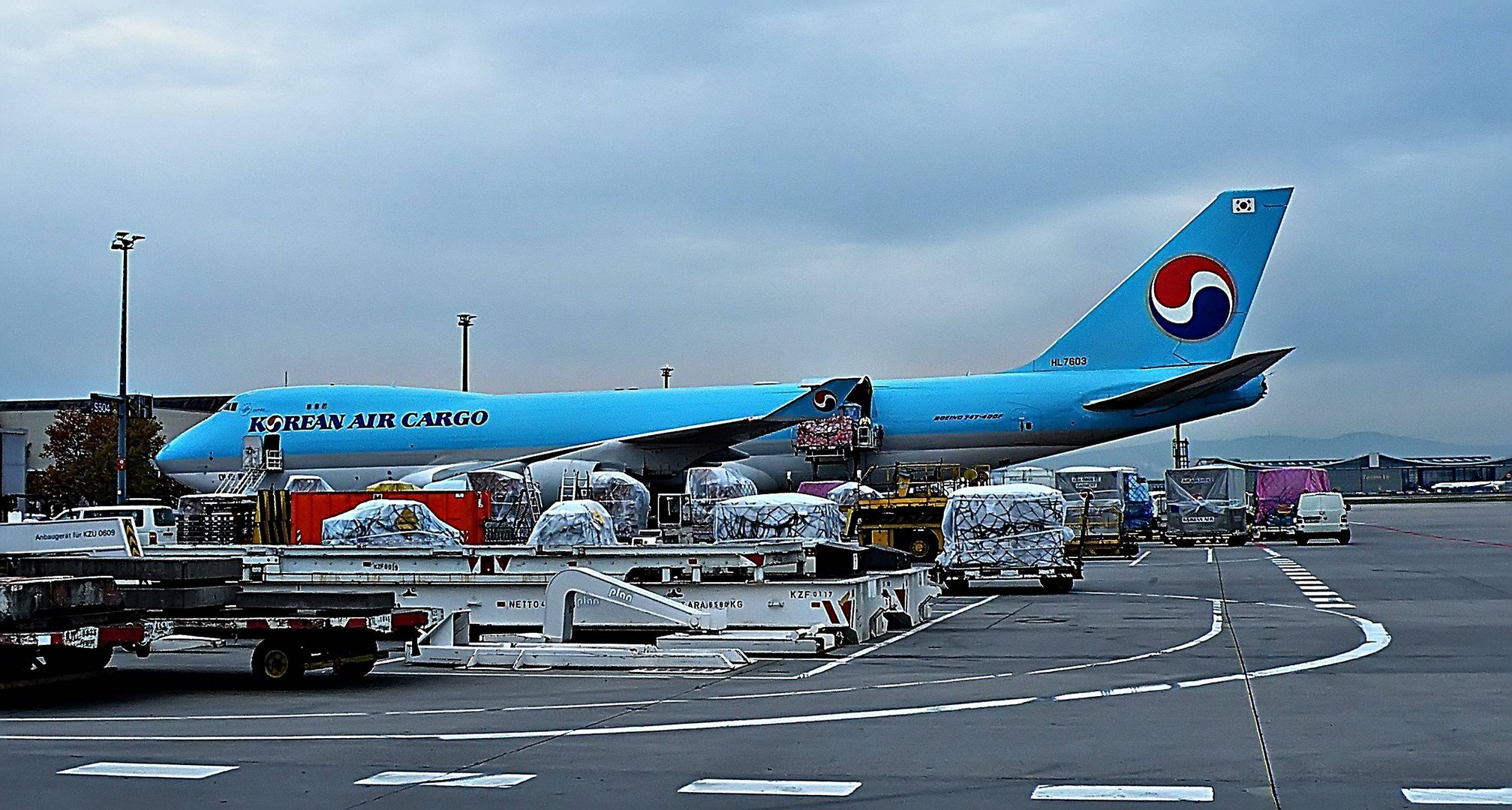 KOREAN AIR CARGO