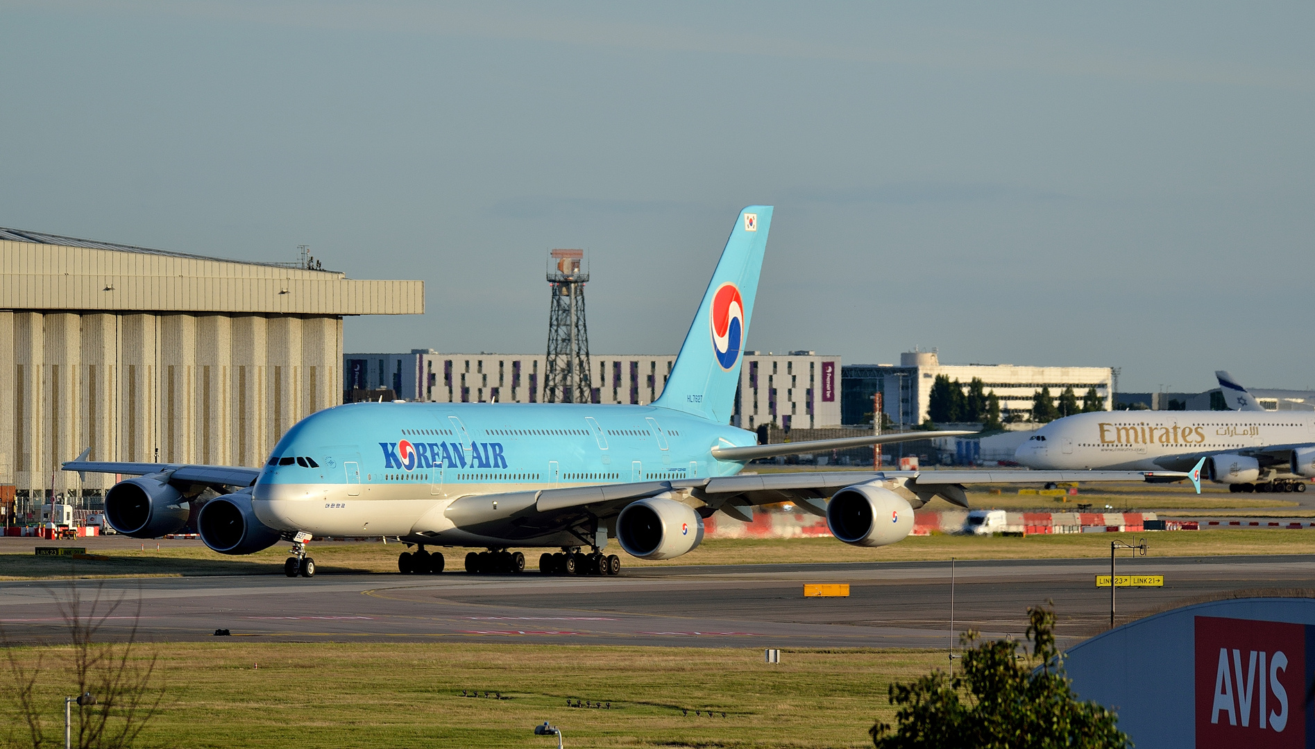 Korean Air Lines  Airbus A380