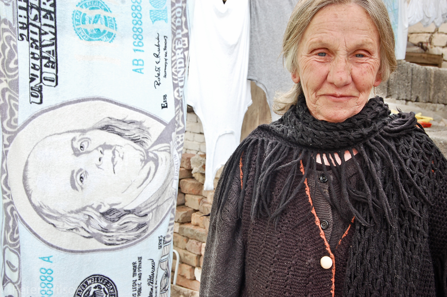 Korçe_Woman with washing