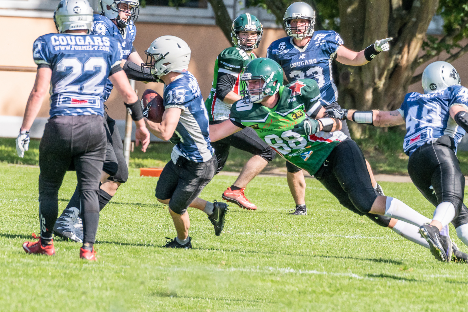 Kornwestheim cougars in blau gewinnen gegen Offenburg