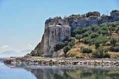 koroni009_