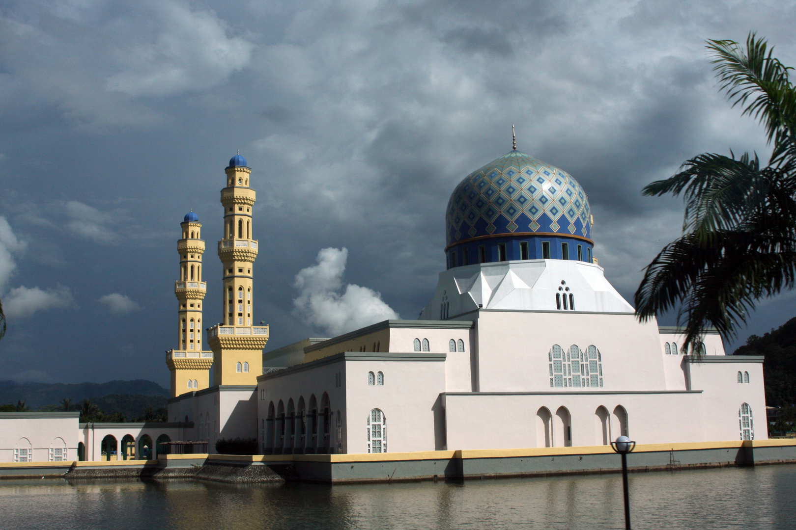 Kota Kinabalu City Mosque