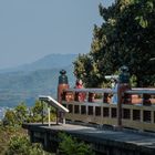 Kotohira - Kotohira-gu - Blick von der Terasse am Hauptheiligtum