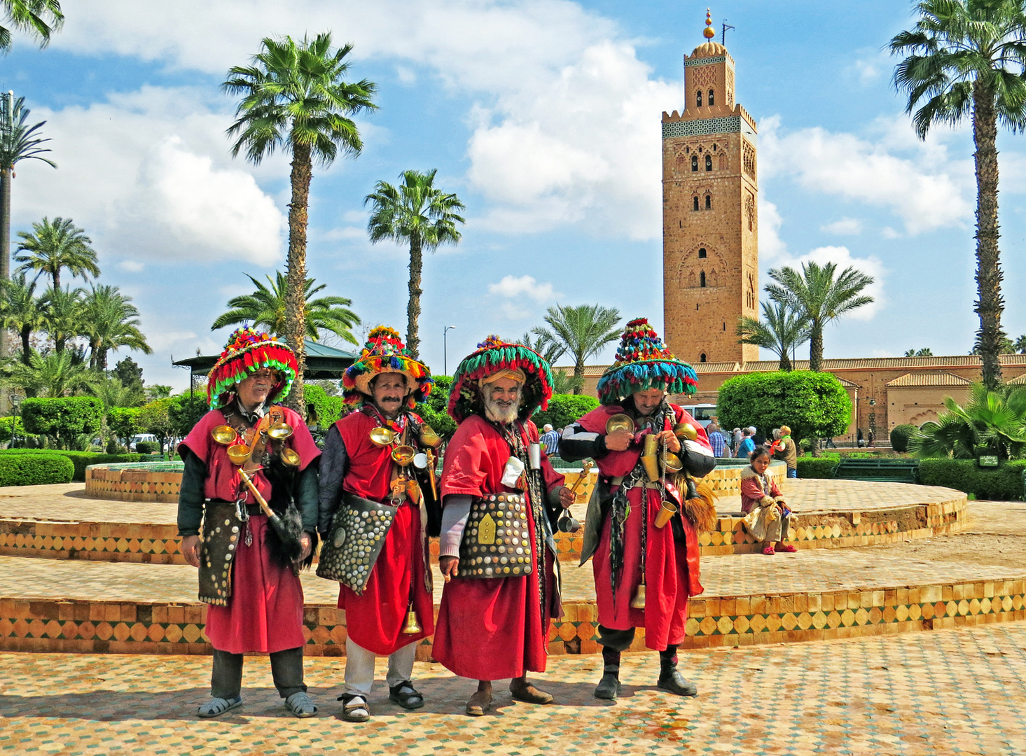 Koutoubia Moschee und Wasserträger in Marakesch