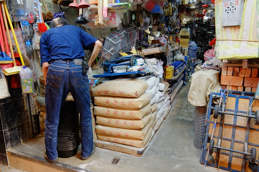 Kowloon Streetvendor 2