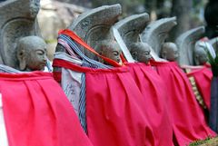 Koyasan - Okuno-in Cemetery