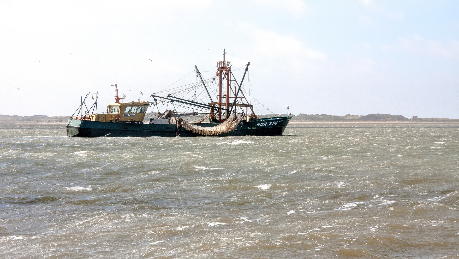 krabbenkutter auf dem wattenmeer