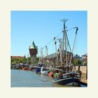 Krabbenkutter im Alten Hafen in Cuxhaven