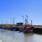 Krabbenkutter im Dorumer Hafen