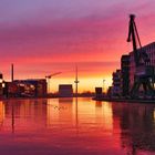 Kräftiges Morgenrot am Hafen in Münster 