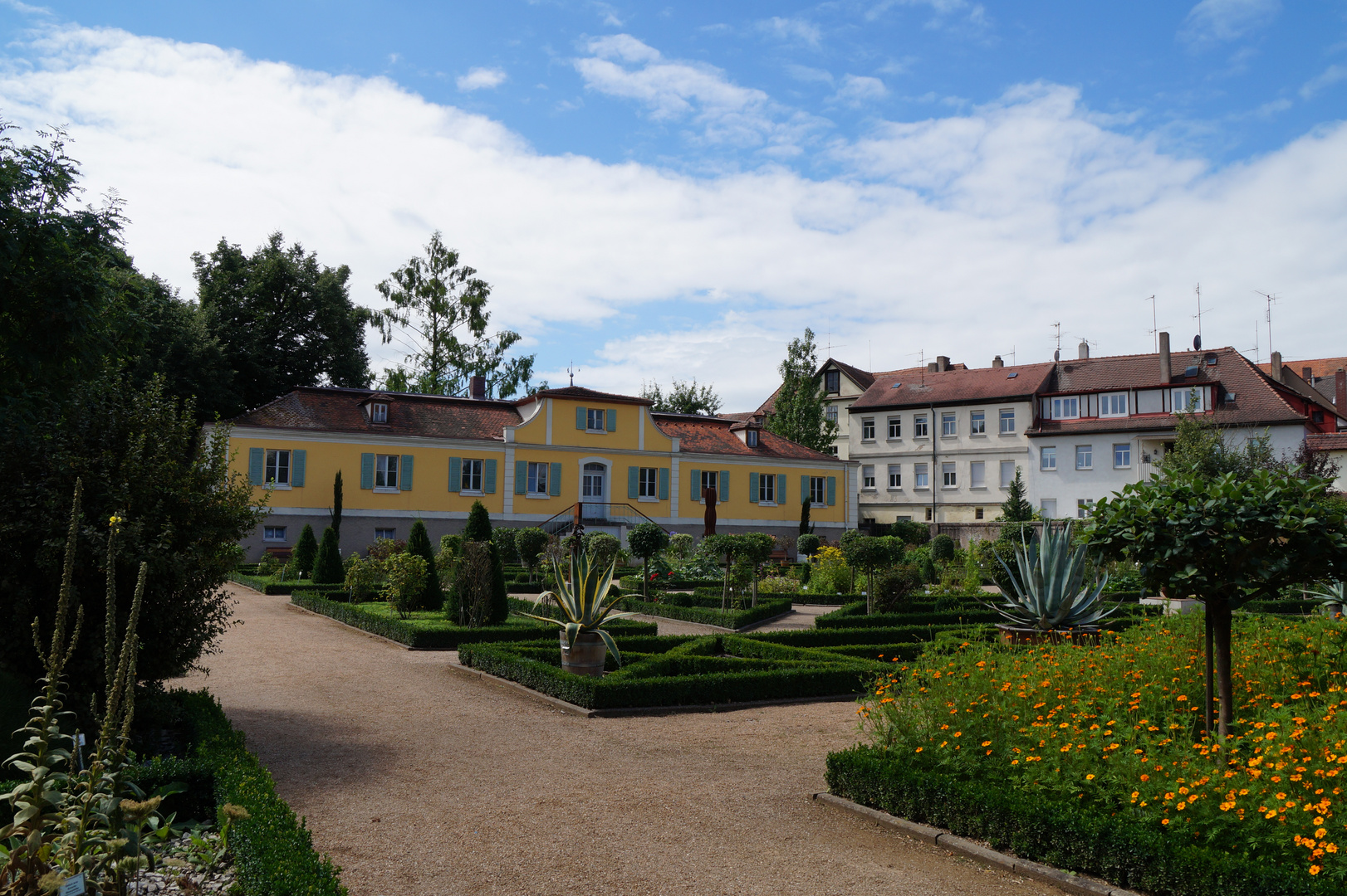 Kräutergarten ...