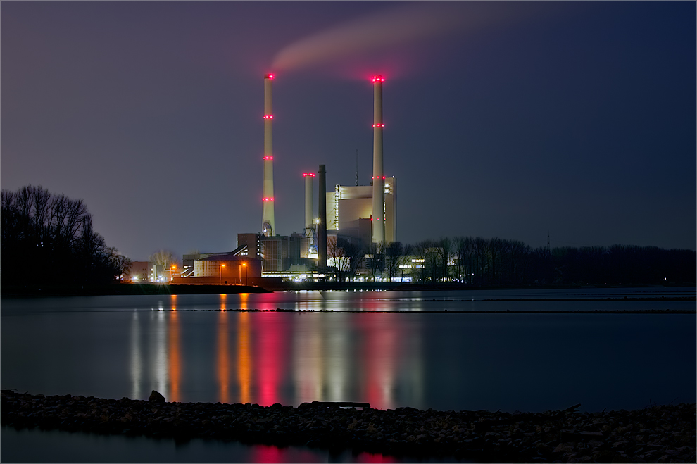 Kraftwerk am Rhein v2