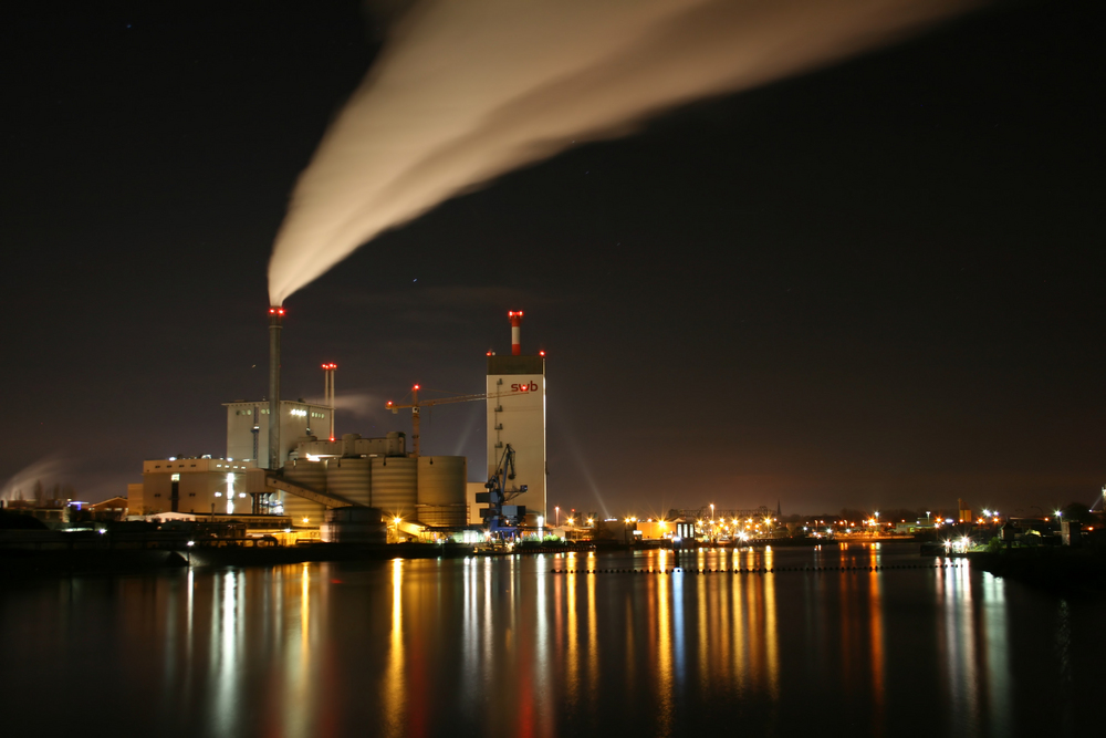 Kraftwerk an der Weser