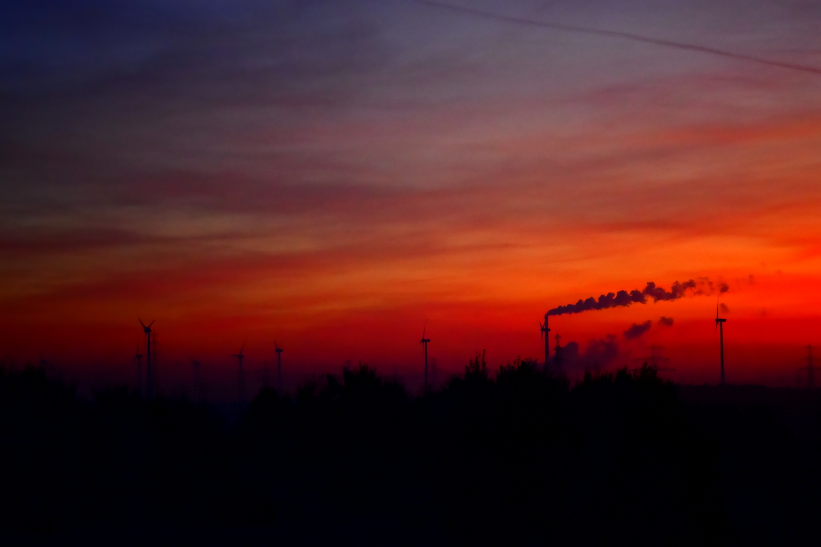 Kraftwerk Buschhaus im Sonnenuntergang