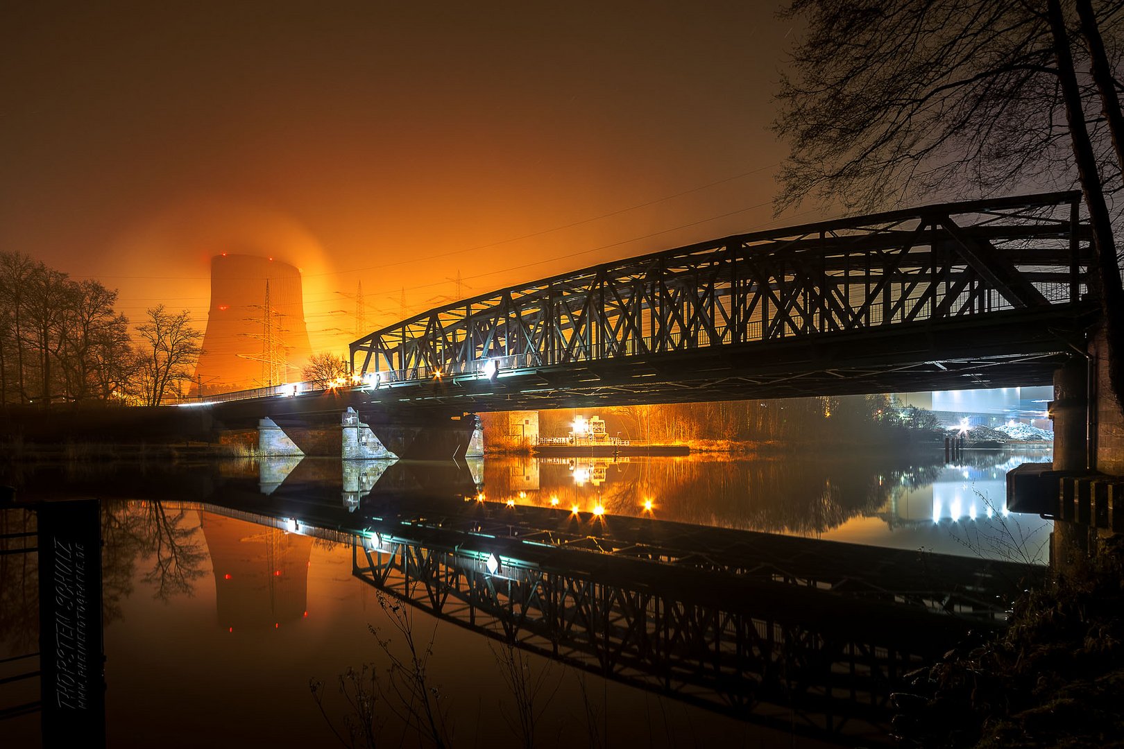 Kraftwerk der RWE Power AG Lingen, Blick über die Ems