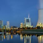 Kraftwerk Duisburg Walsum zur frühen blauen Stunde