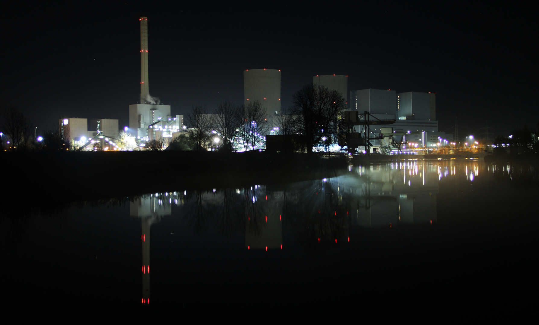 Kraftwerk Hamm bei Nacht