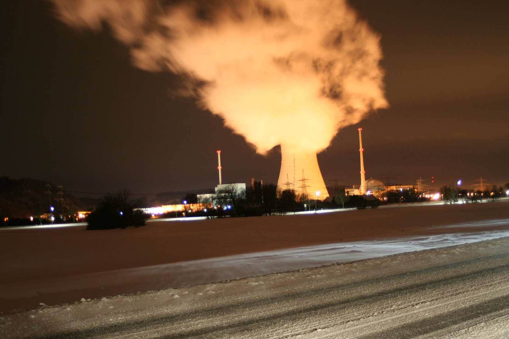 Kraftwerk in Flammen