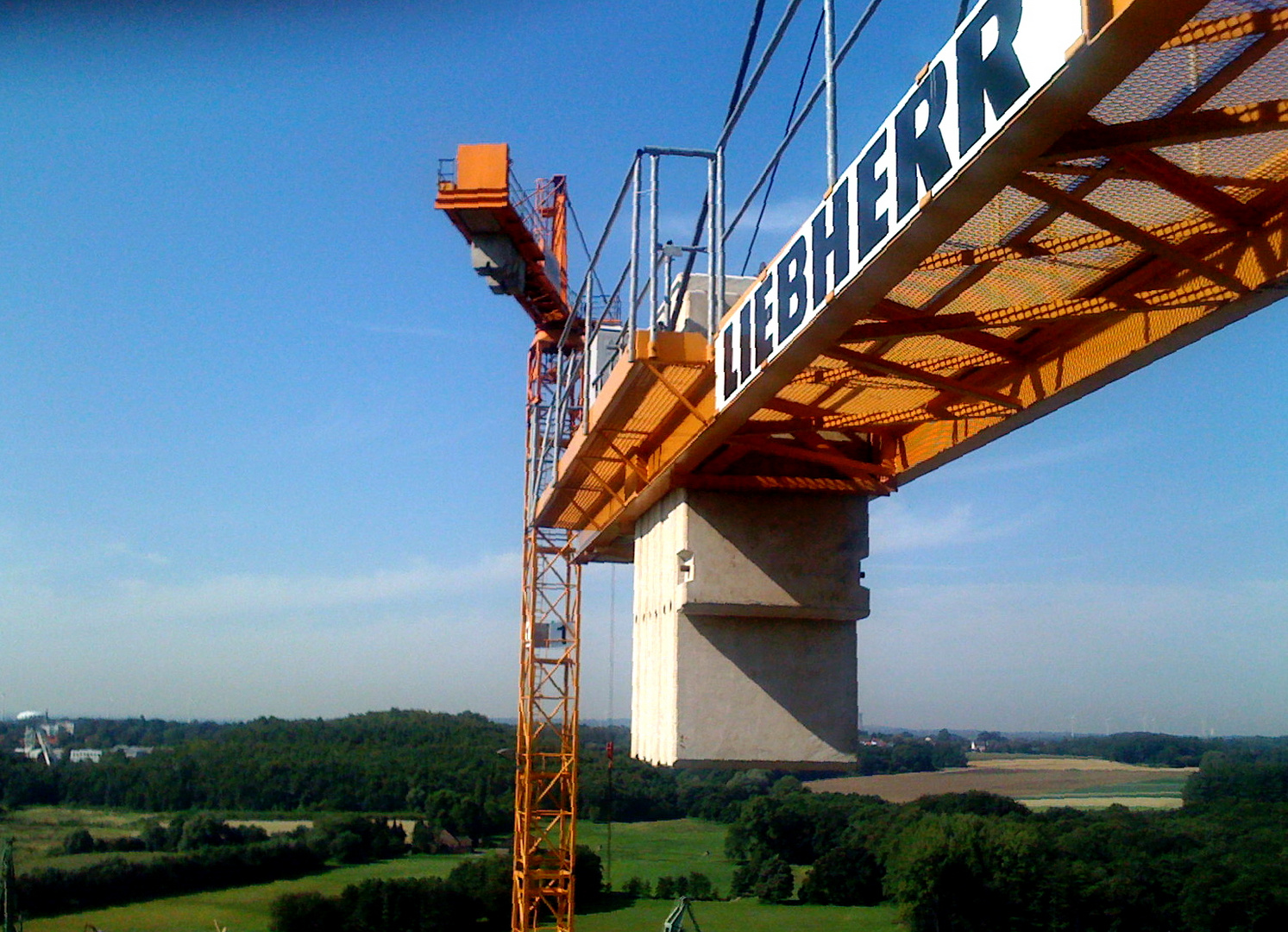 Kraftwerk  Lünen -  Liebherr 154 EC - H 6 FR.Tronic