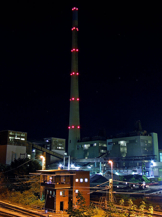 Kraftwerk Westerholt bei Nacht