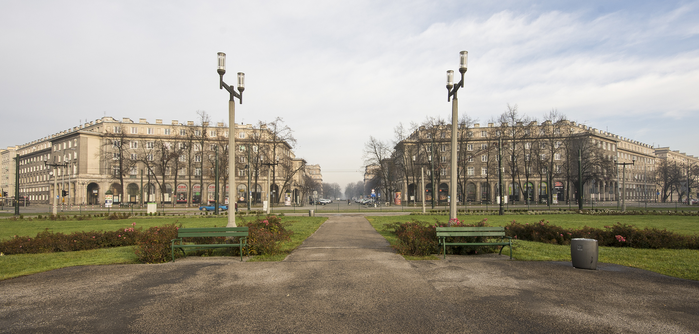 Krakow - Nowa Huta - Plac Centralny im. Ronalda Reagana - 02