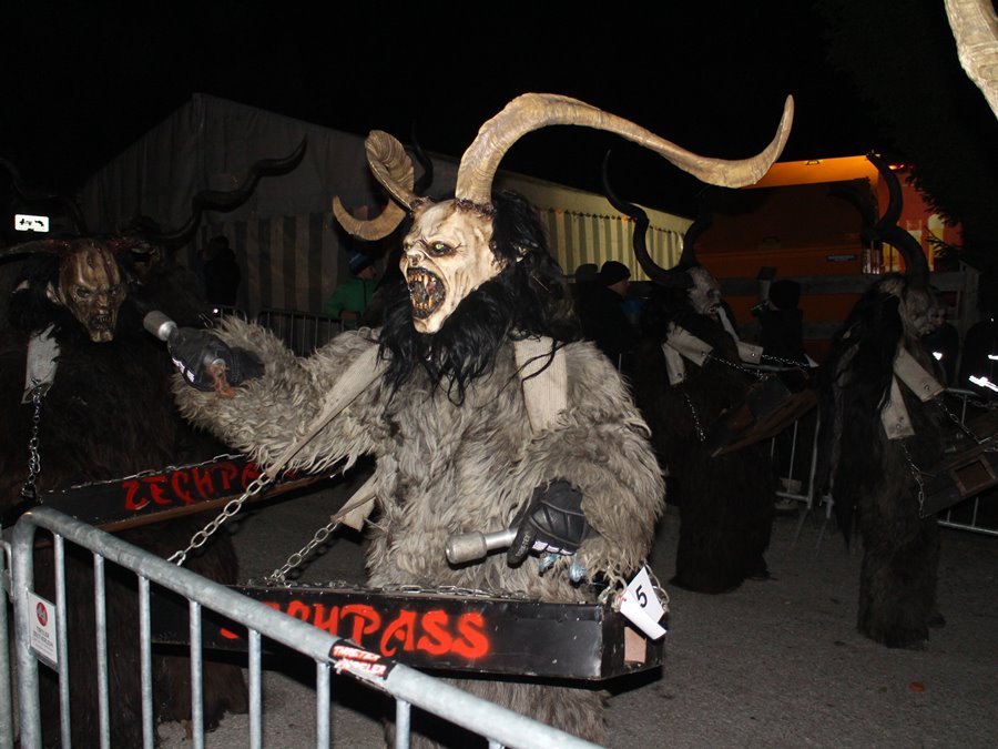 Krampuslauf im Nebel