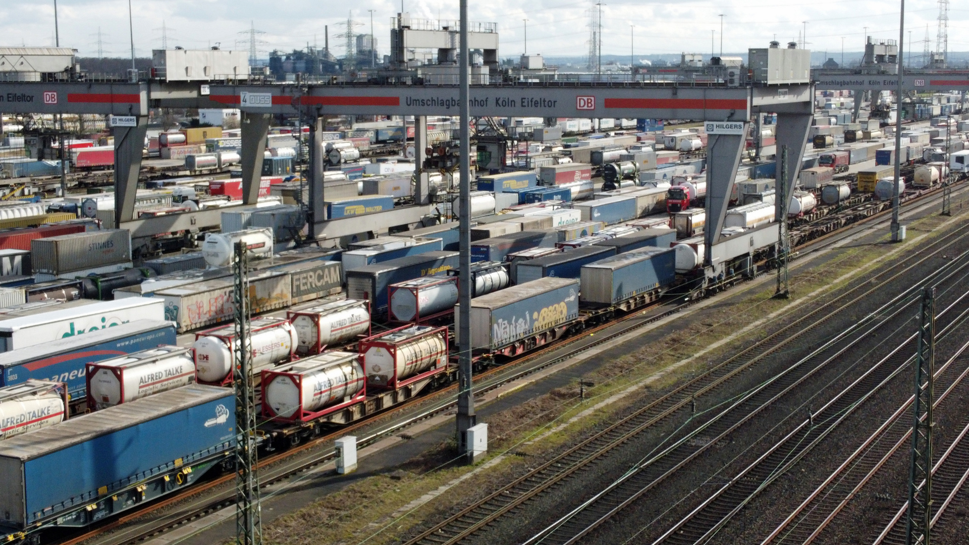 Kran am Güterbahnhof Köln-Eifeltor