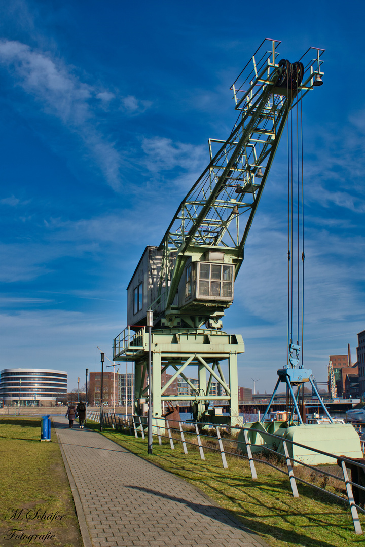 Kran im Hafen 