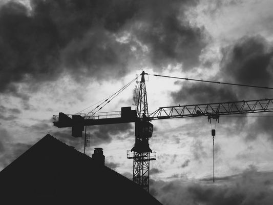 Kran in den Wolken...