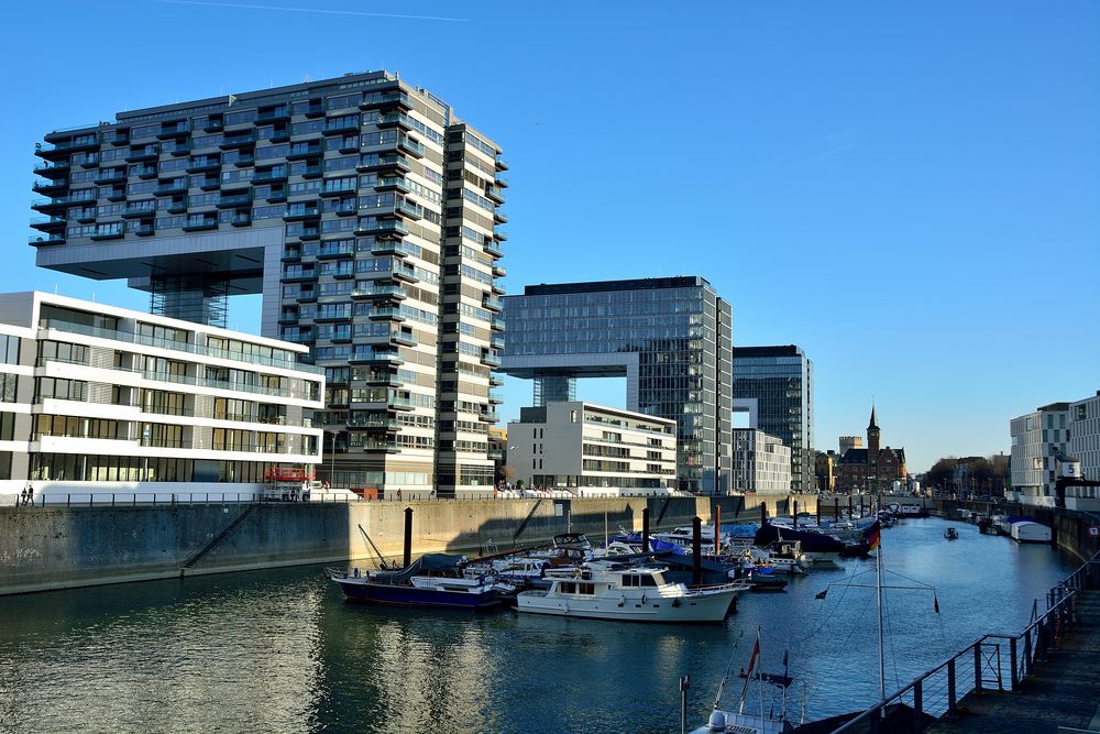 Kranhäuser am Rheinauhafen