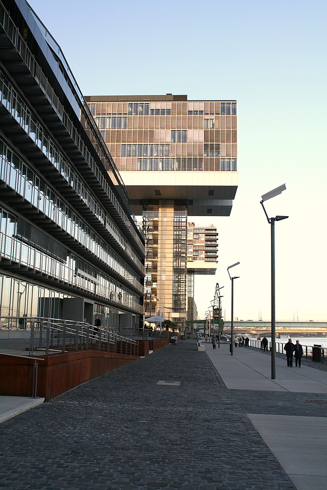 Kranhäuser Richtung Severinsbrücke (7)(29.11.2011)