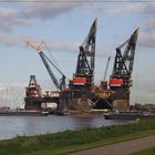 Kranschiff Thialf, Calandcanal Rotterdam.