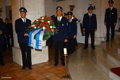 Kranzniederlegung in der Pfarrkirche zum 125-jährigen Jubiläum der Freiwilligen Feuerwehr Kirchhell