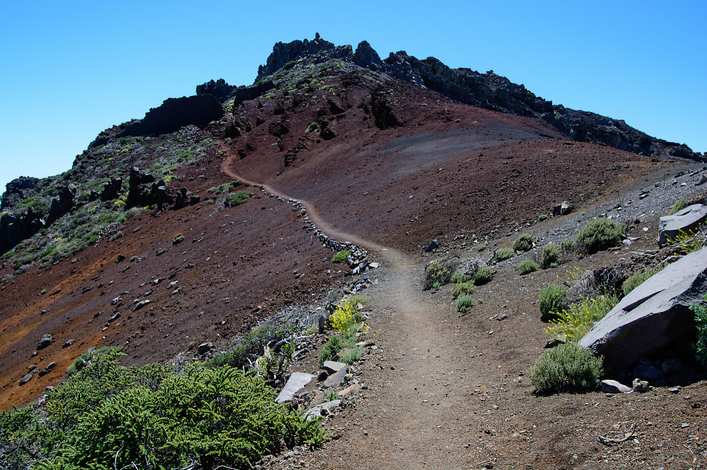 Kraterrandwanderweg