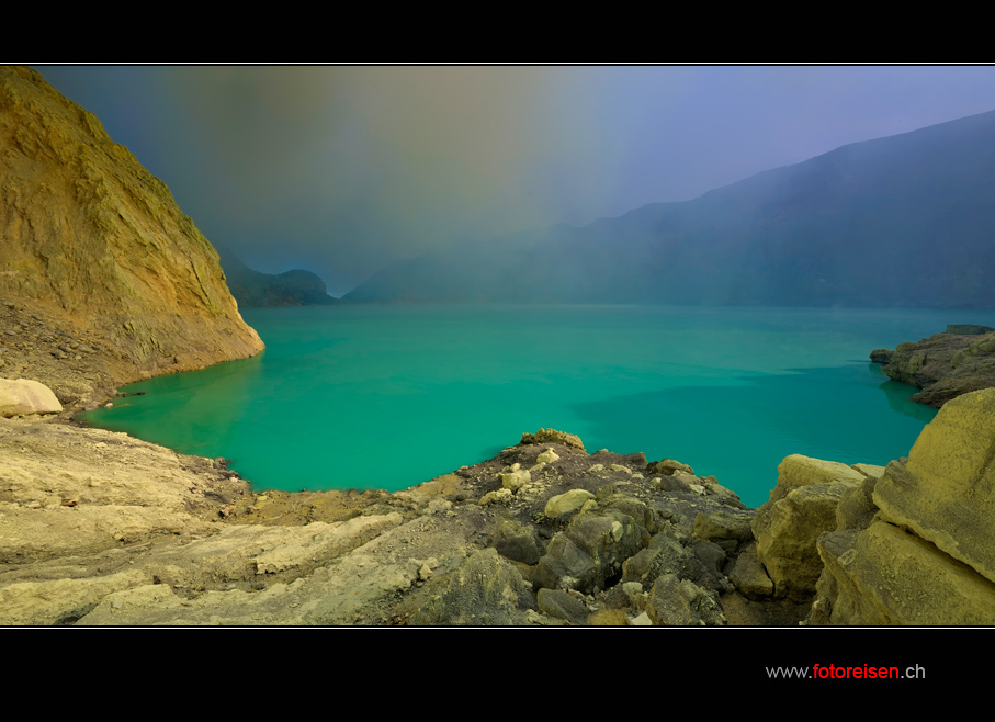 Kratersee des Ijen