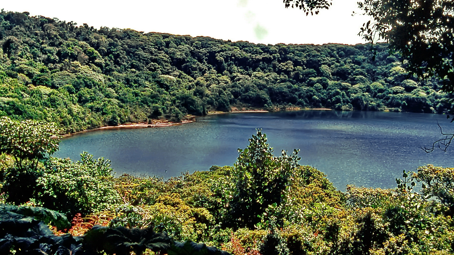 Kratersee in Costa Rica