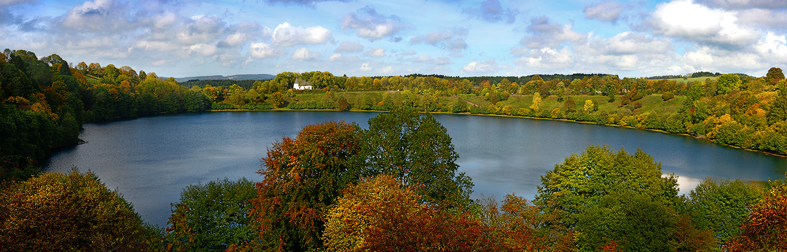 Kratersee Weinfelder Maar