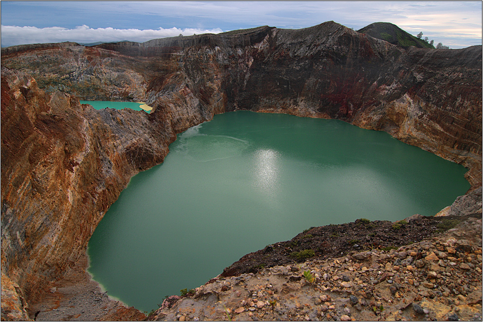 kraterseen am kelimutu