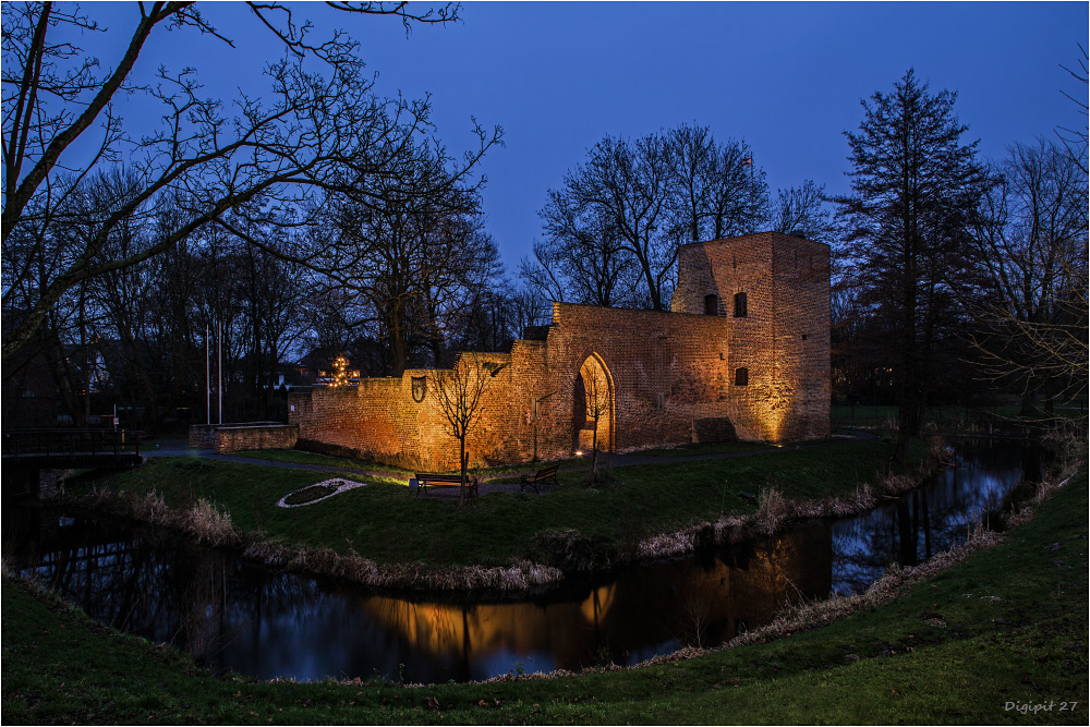 Krefeld Burg Hüls 1