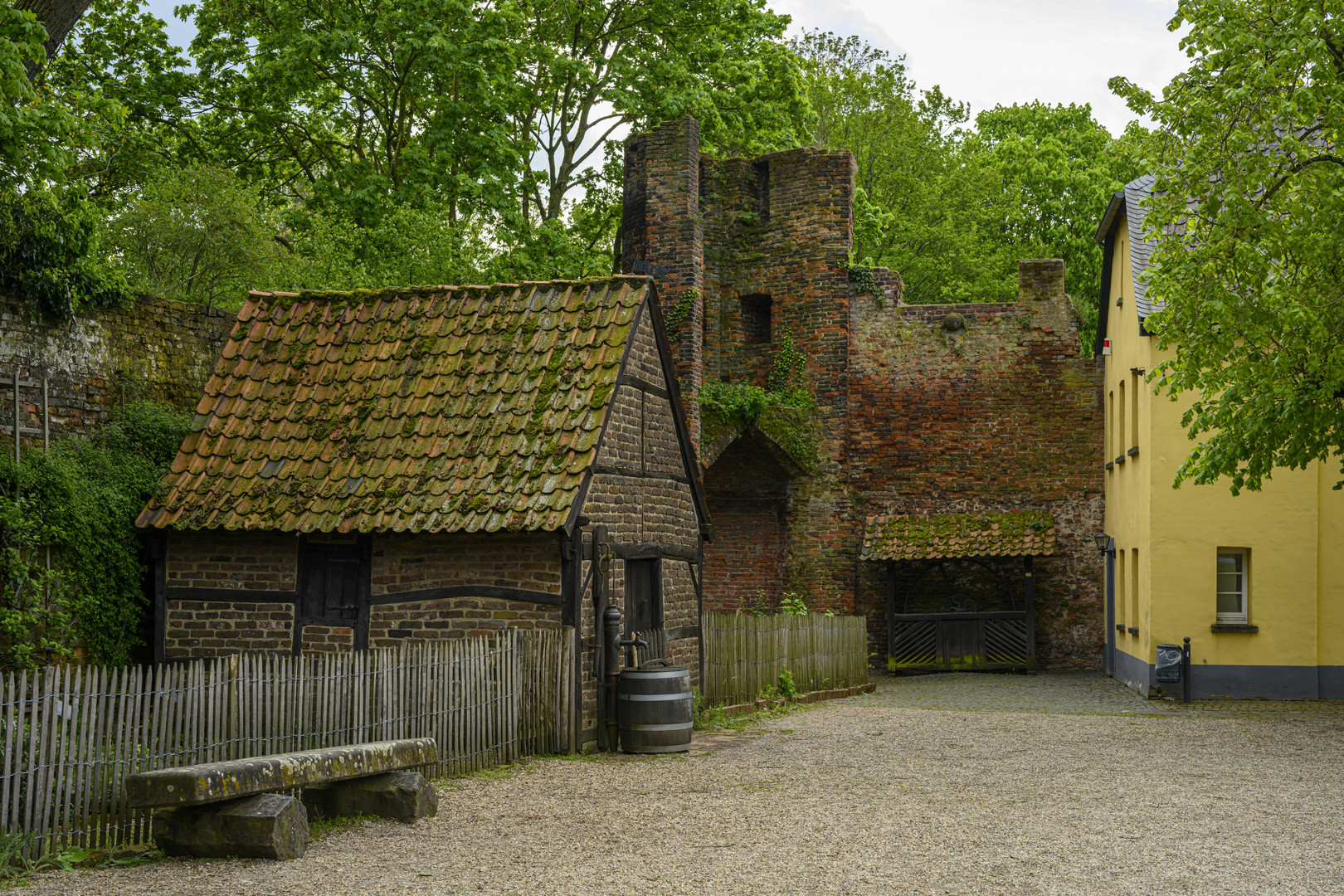 Krefeld-Burg-Linn