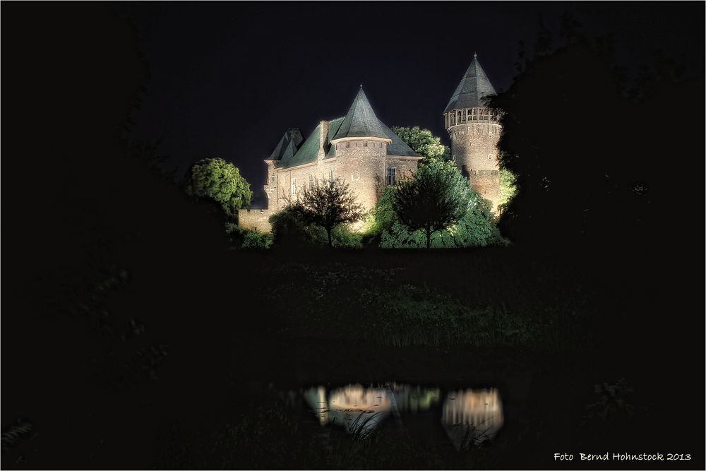 Krefeld ..... Burg Linn