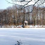 Krefeld: Deuß-Tempel im Stadtwald