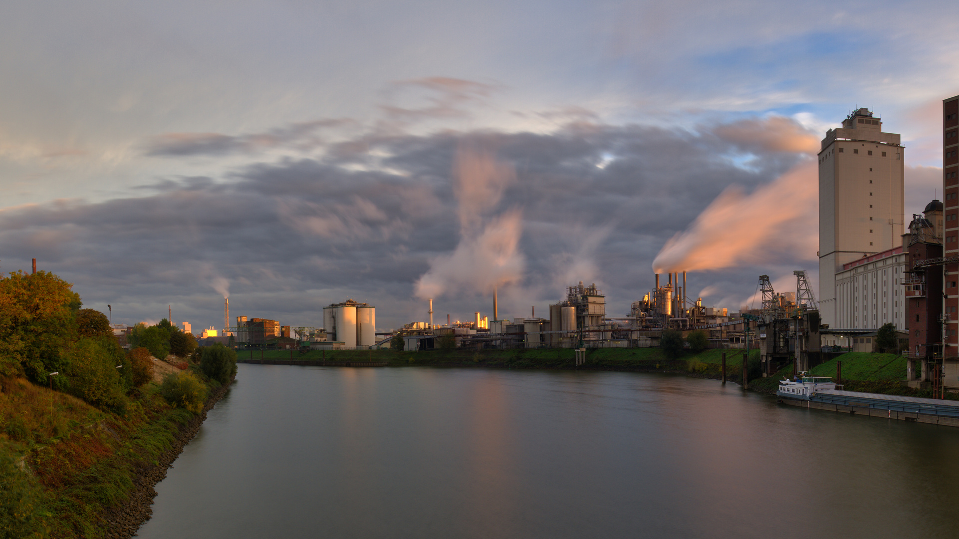 Krefeld Rheinhafen