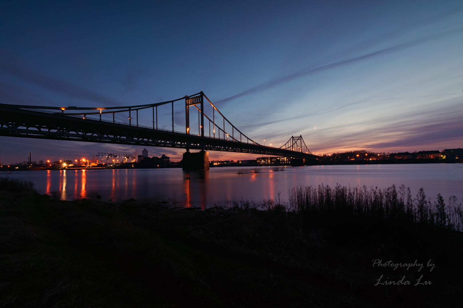 Krefeld-Uerdinger Brücke